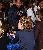 Filename=hbd_meetandgreet_024.jpg
Filesize=765KiB
Dimensions=2272x1481
Date added=Jan 18, 2018 hbd_meetandgreet_024.jpg