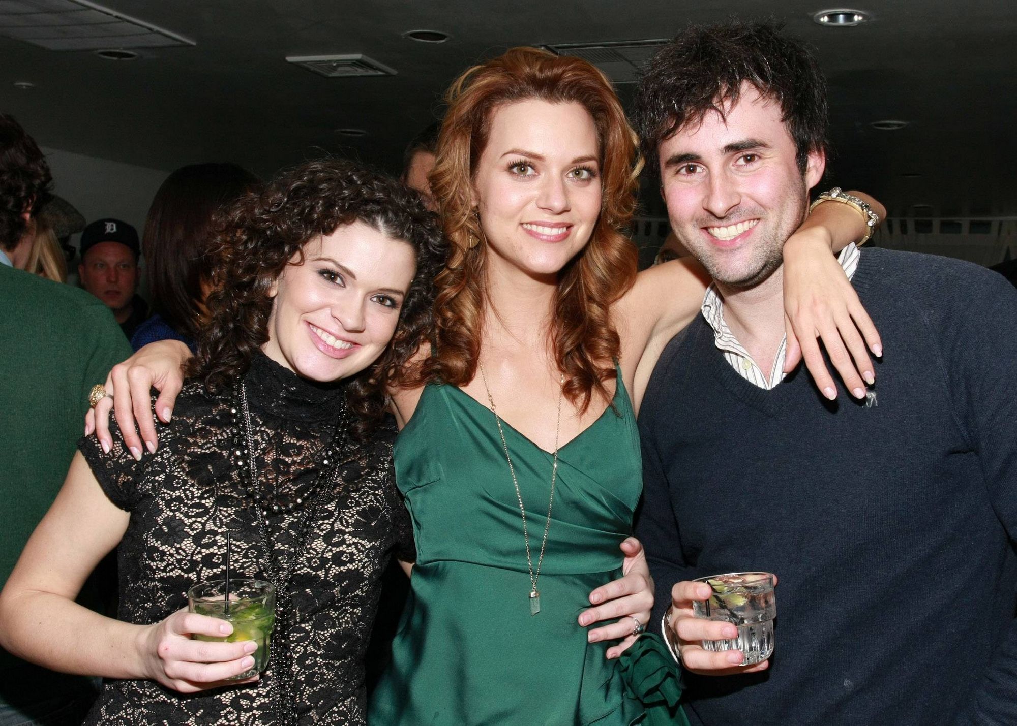 hbd_trlwrapparty_006.jpg hbd_trlwrapparty_006.jpg