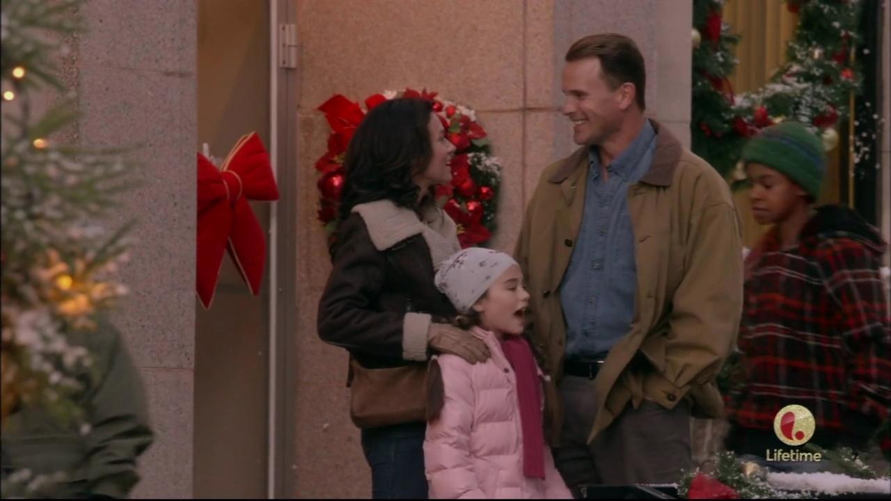 hbd_lastchanceforchristmas_382.jpg hbd_lastchanceforchristmas_382.jpg