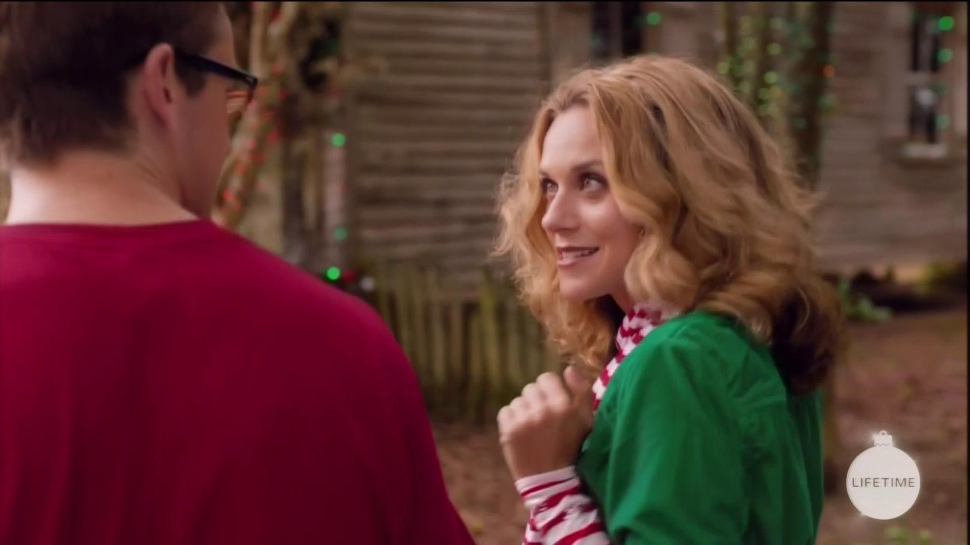 hbd_thechristmascontract_0848.jpg hbd_thechristmascontract_0848.jpg