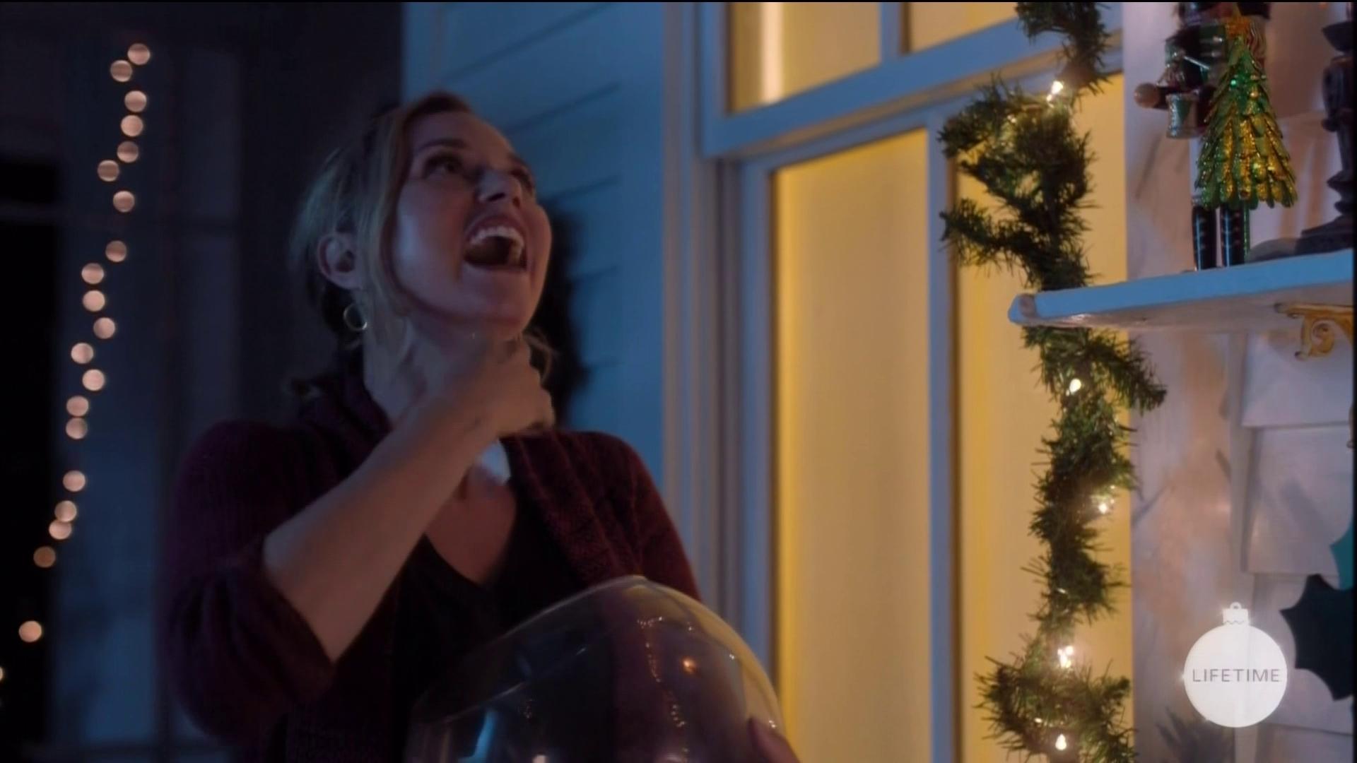 hbd_thechristmascontract_0997.jpg hbd_thechristmascontract_0997.jpg