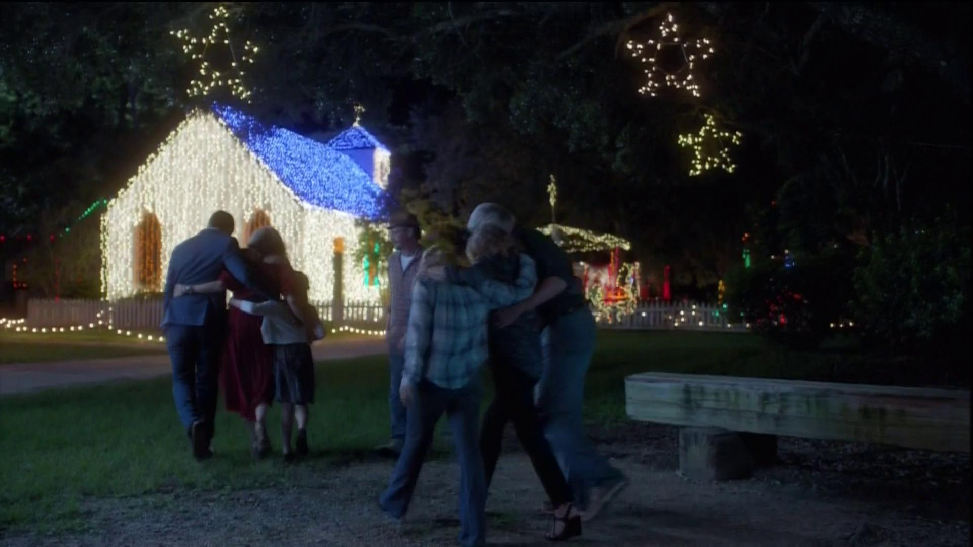 hbd_thechristmascontract_1757.jpg hbd_thechristmascontract_1757.jpg